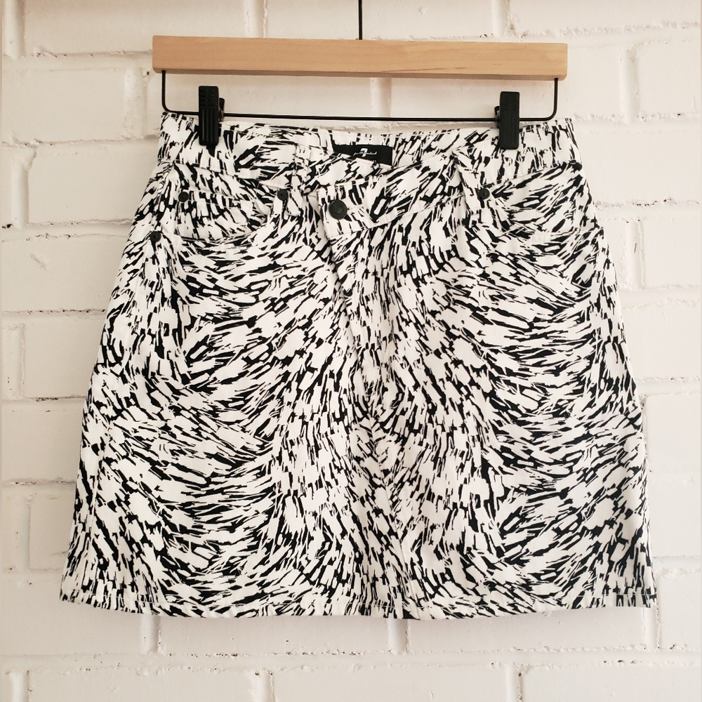 7 For All Mankind Black & White Print Asymmetrical Skirt
